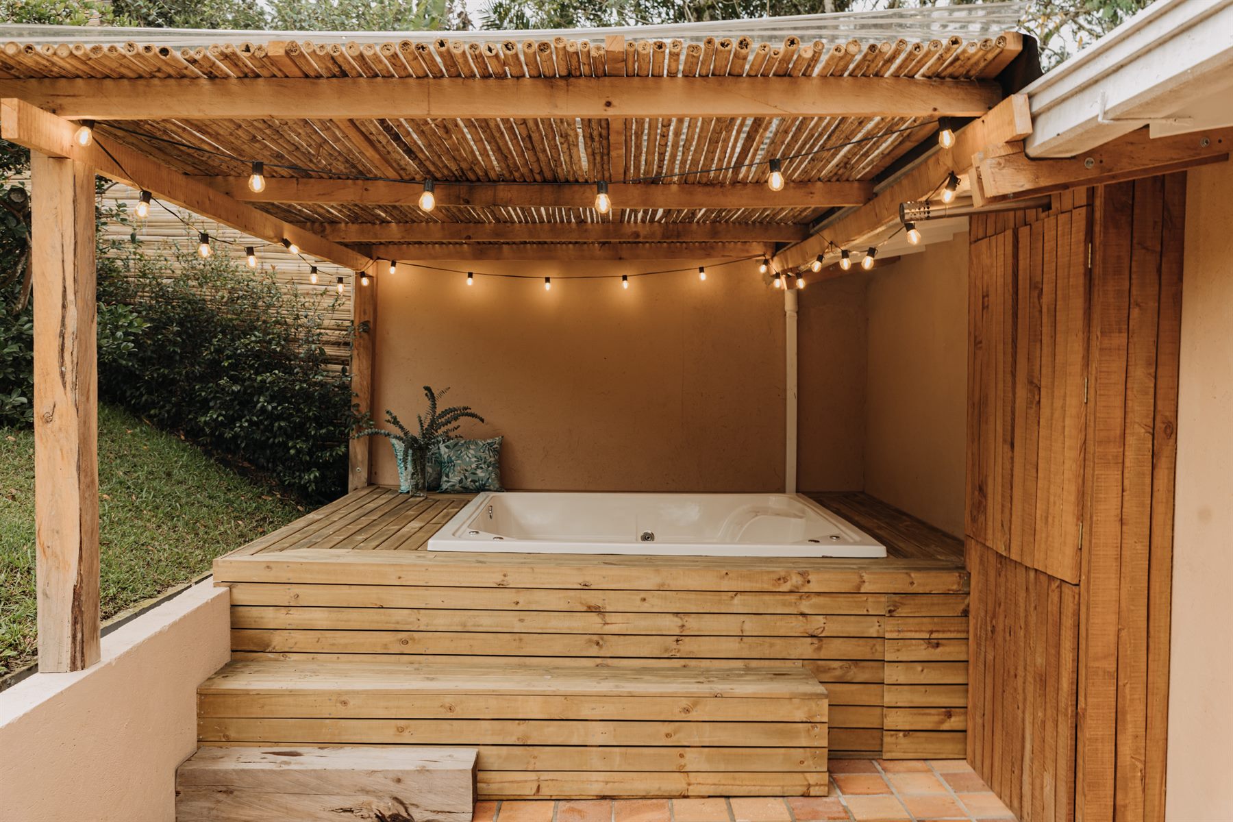 Jacuzzi al anochecer